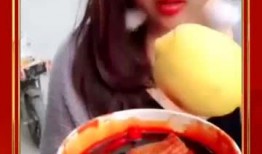 网红直播吃哈密瓜的是谁,揭秘哈密瓜美食之旅