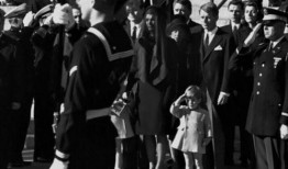 肯尼迪老婆爆料视频播放