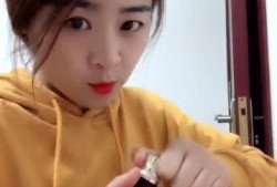 娱乐吃瓜酱美女,揭秘美女生存法则